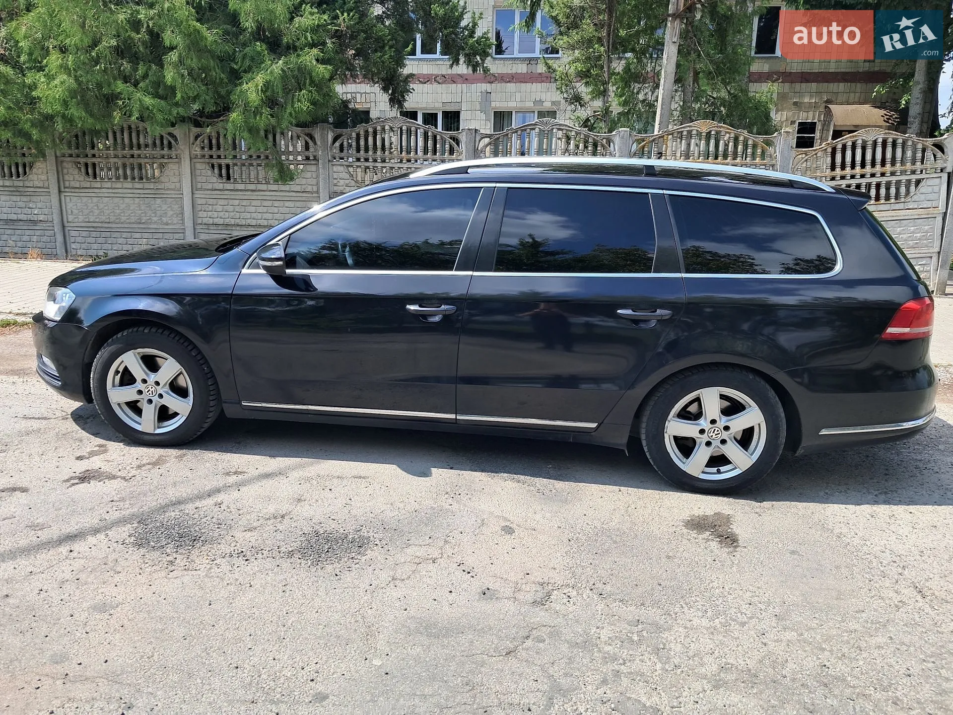 2010 Volkswagen Passat - фото 1