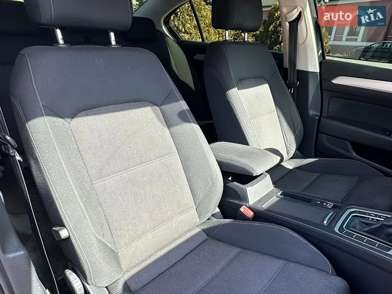 Volkswagen Passat 2015 VIN WVWZZZ3CZGE017909 фото оголошення 23 з 80