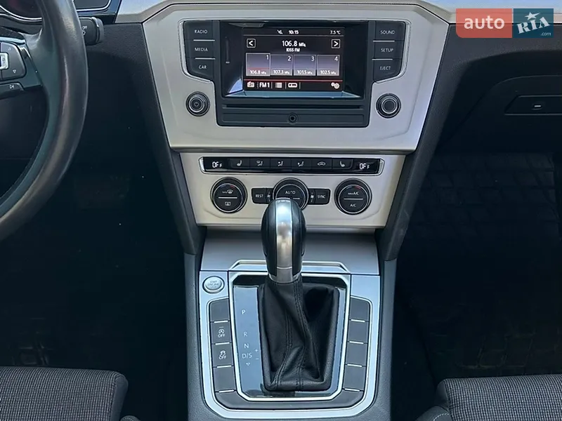 Volkswagen Passat 2015 VIN WVWZZZ3CZGE017909 фото оголошення 31 з 80