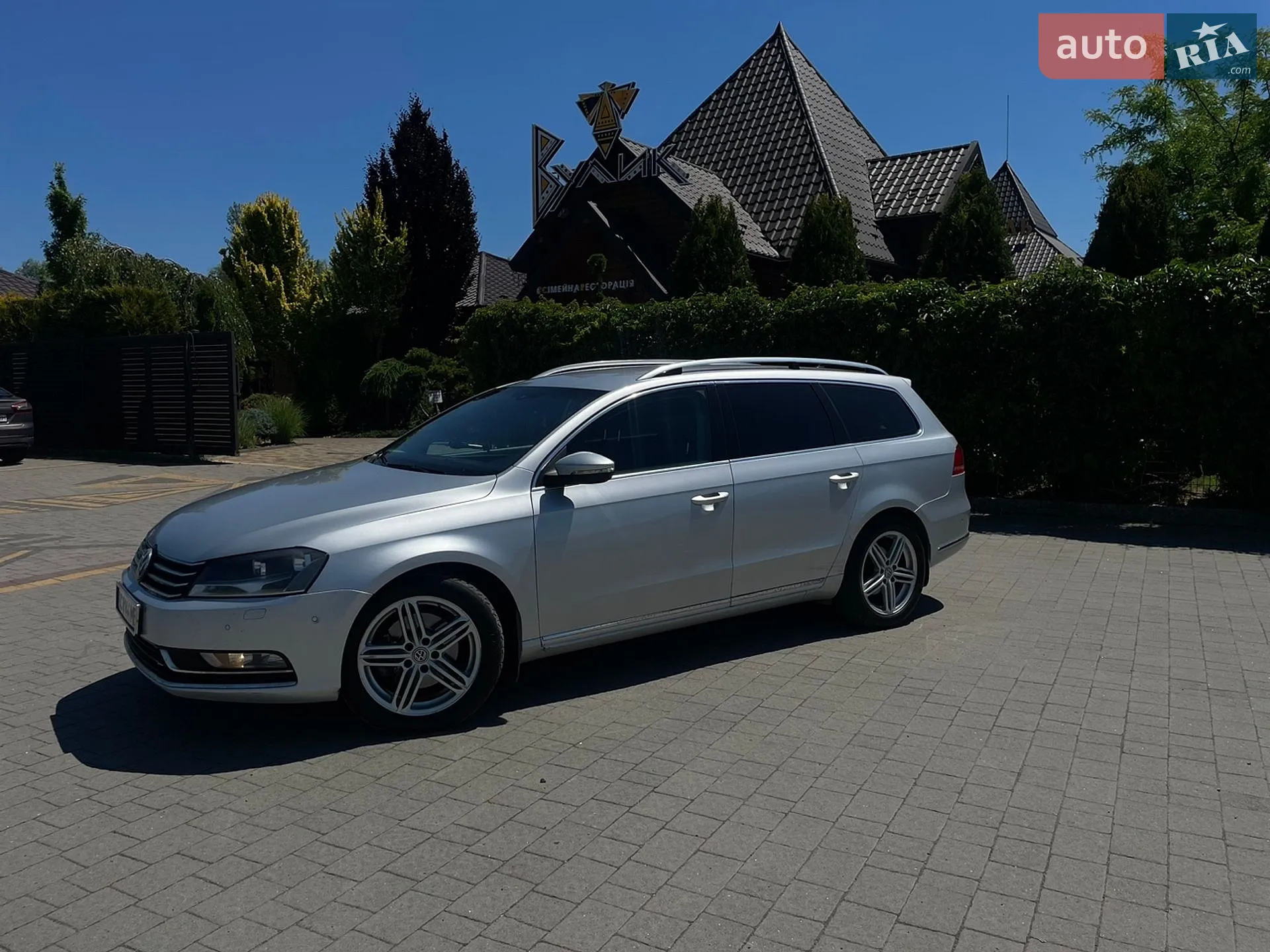 2010 Volkswagen Passat - мініатюра 4