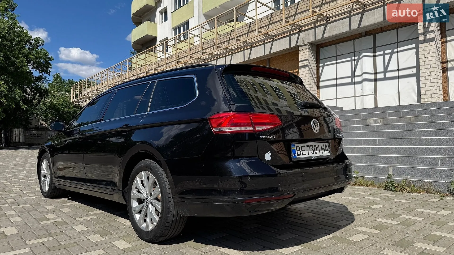 2017 Volkswagen Passat - мініатюра 6