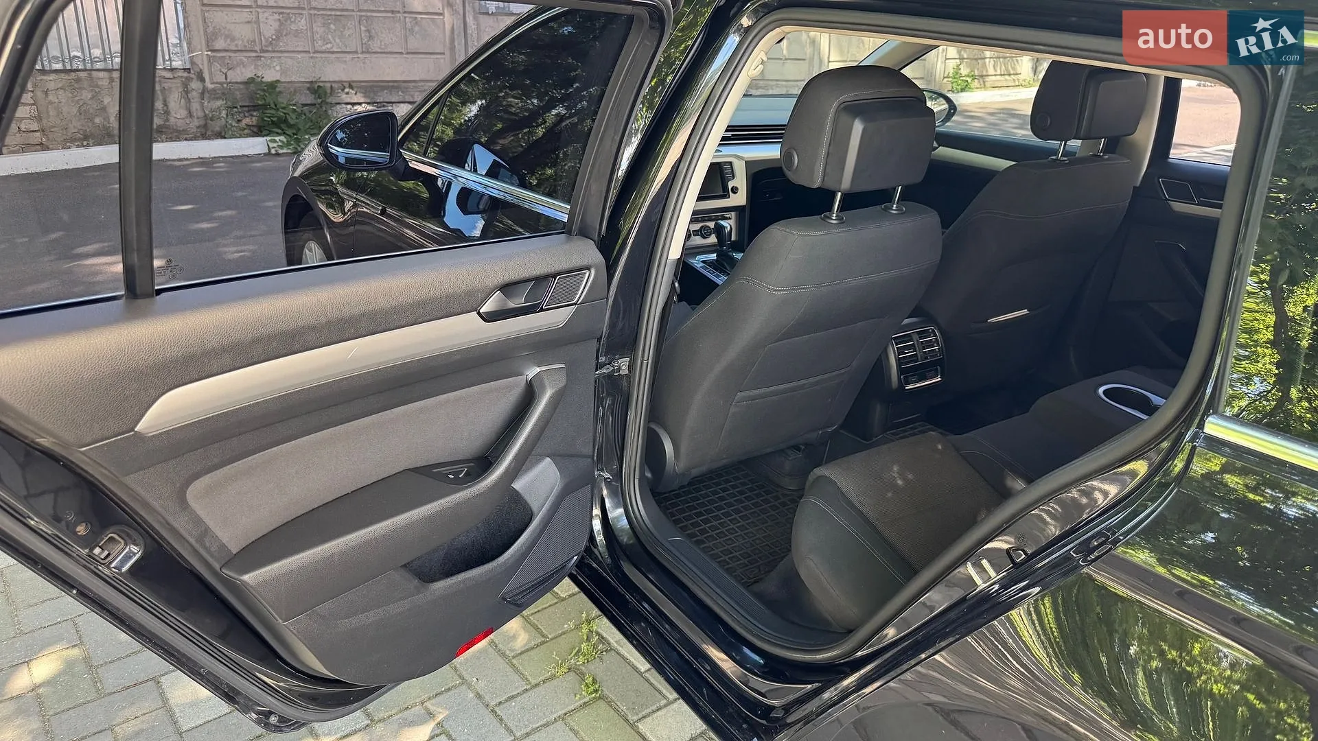 2017 Volkswagen Passat - мініатюра 26