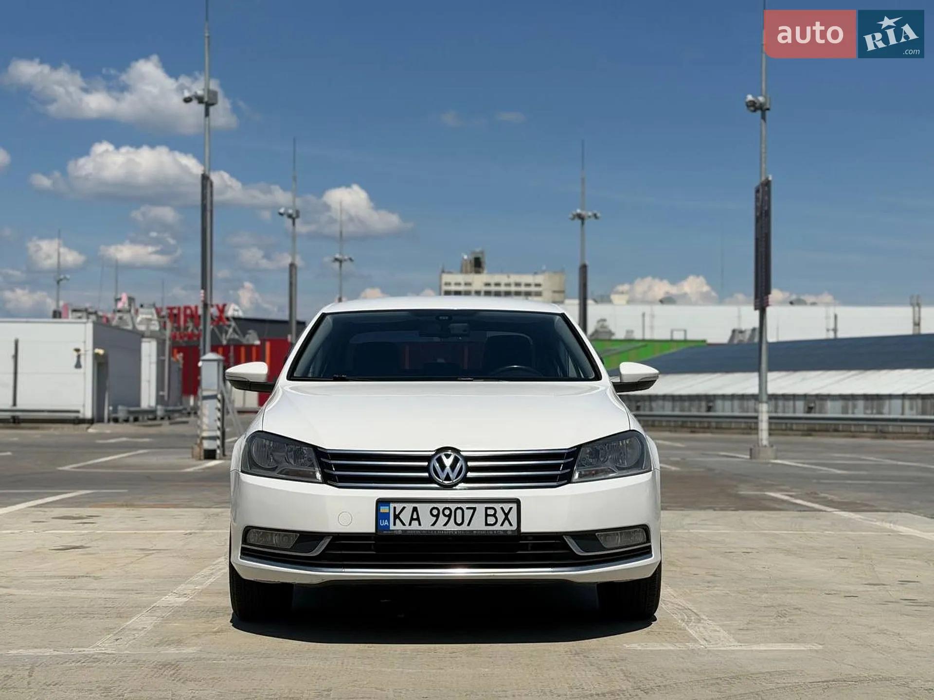2013 Volkswagen Passat - мініатюра 3