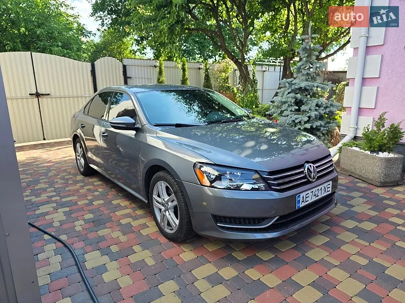Volkswagen Passat 2012 VIN WVWZZZ3CZCE124097 фото оголошення 40 з 70