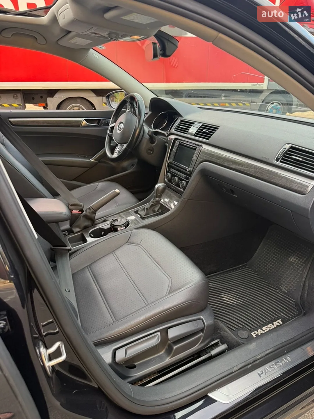 2018 Volkswagen Passat - мініатюра 3