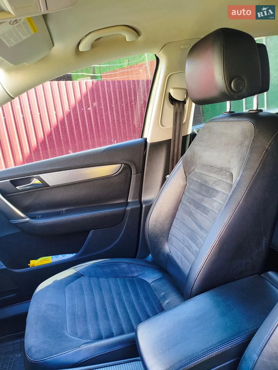 2011 Volkswagen Passat - мініатюра 44