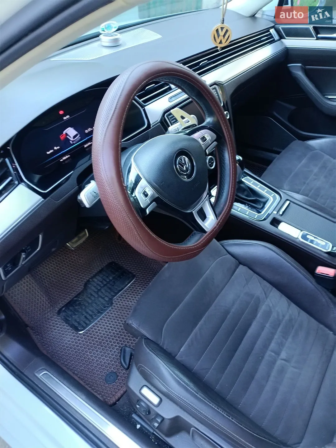 2015 Volkswagen Passat - мініатюра 3