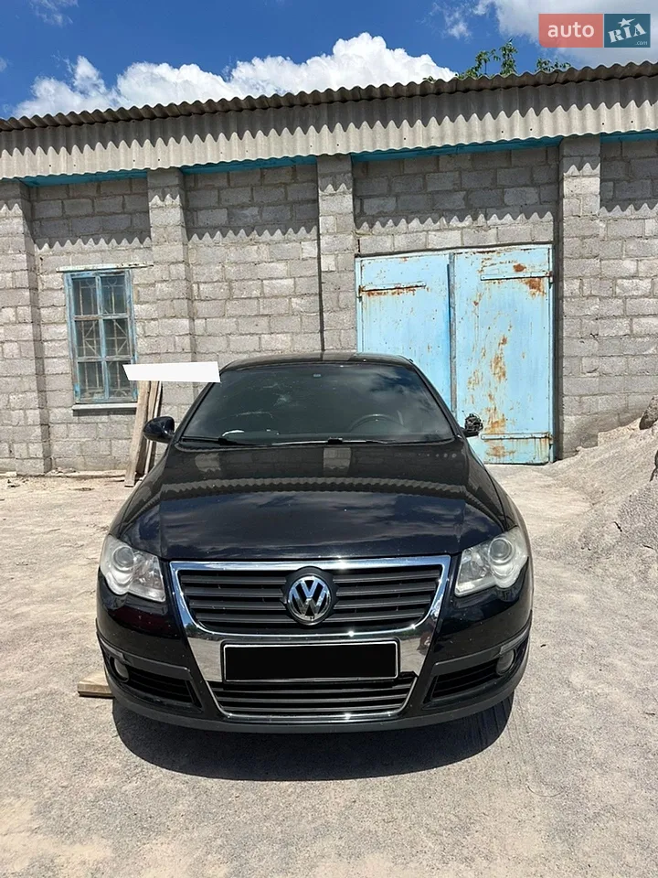 2010 Volkswagen Passat - мініатюра 27
