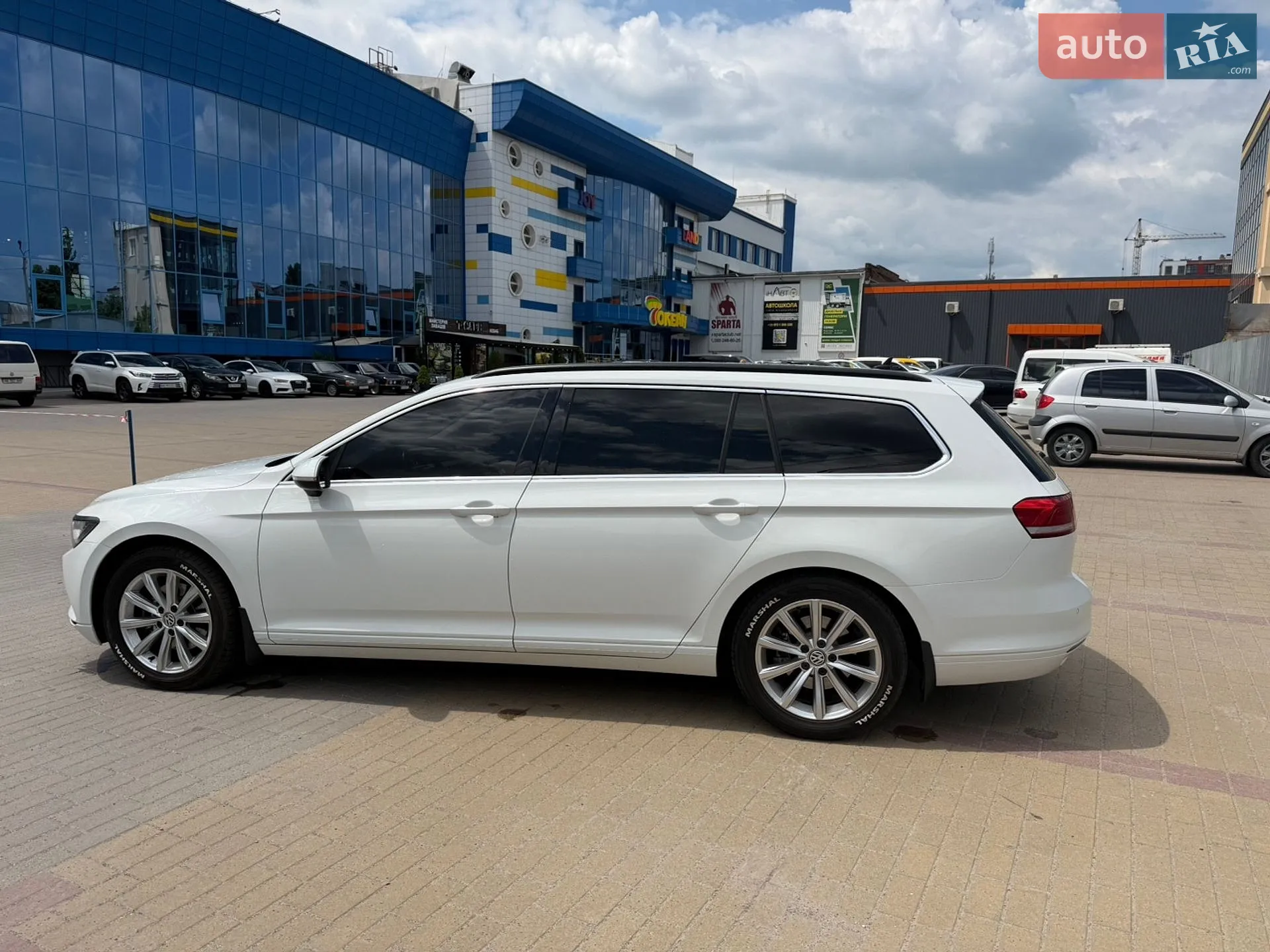 2015 Volkswagen Passat - мініатюра 9