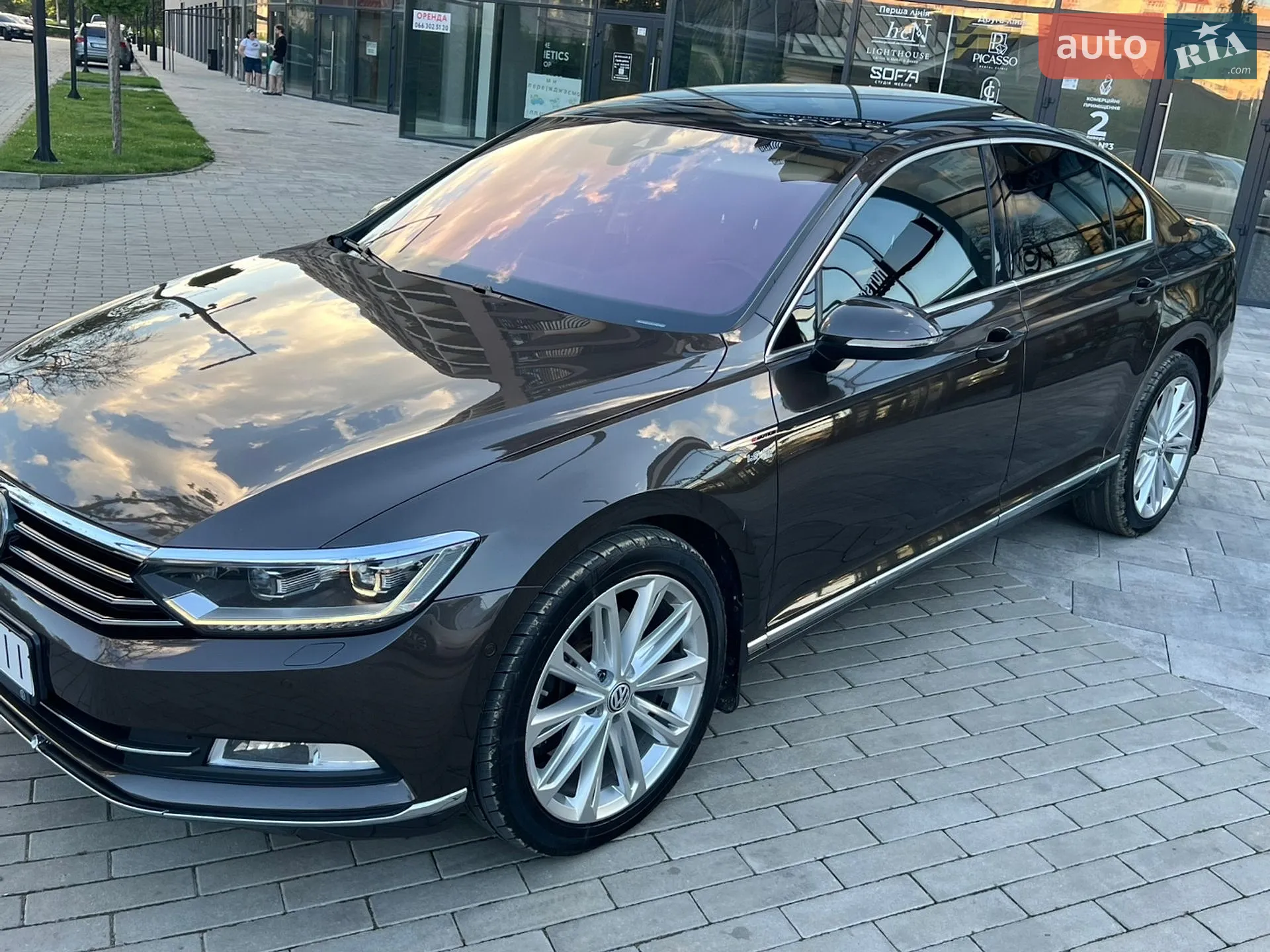 2015 Volkswagen Passat - мініатюра 3