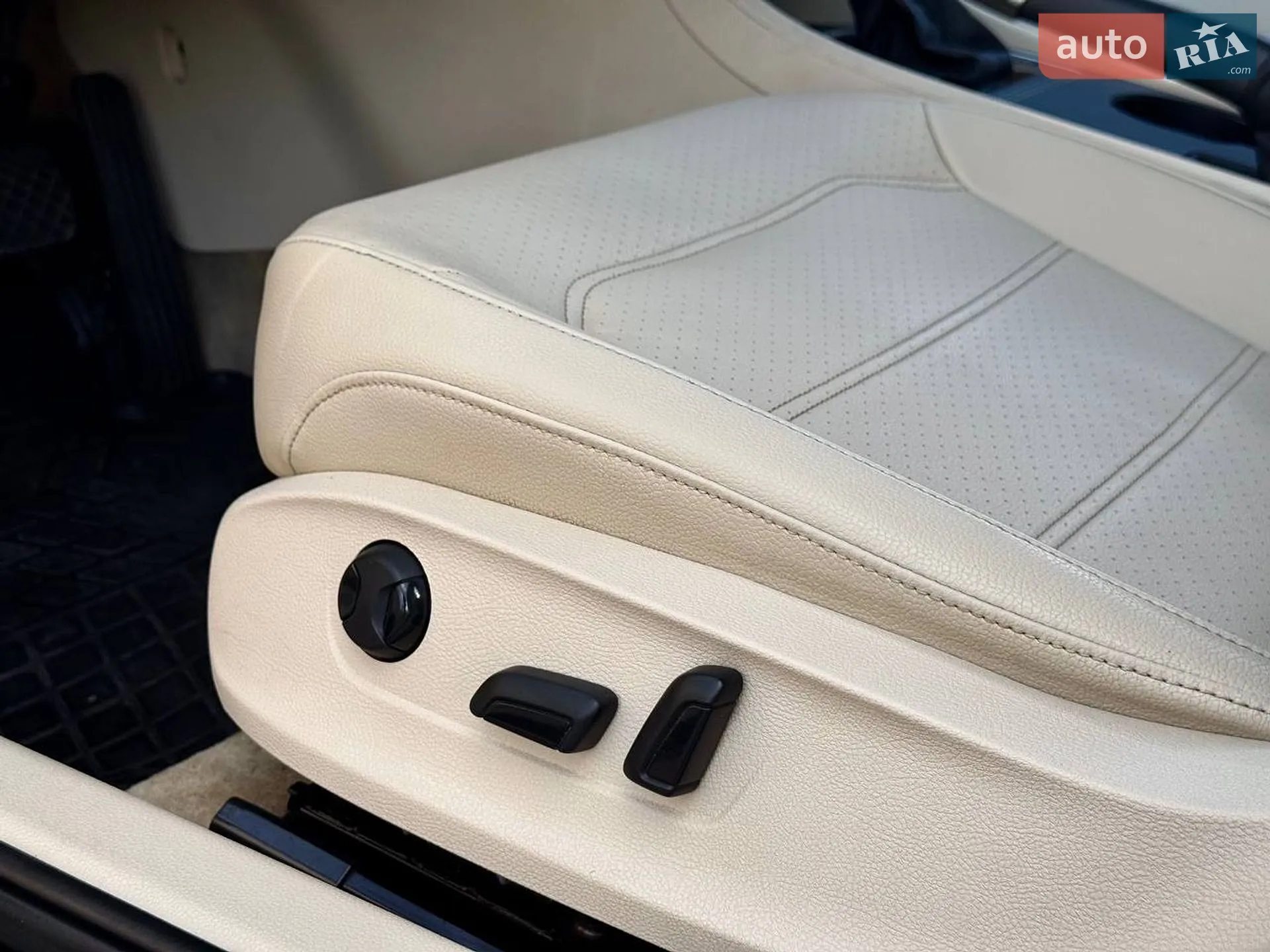 2015 Volkswagen Passat - мініатюра 22