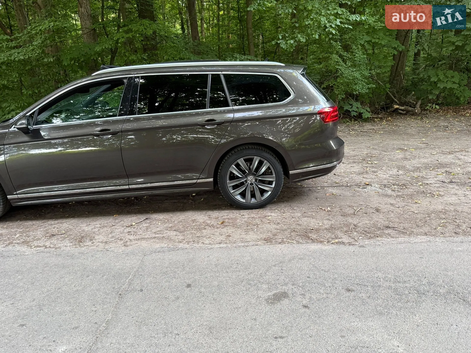 2016 Volkswagen Passat - мініатюра 4