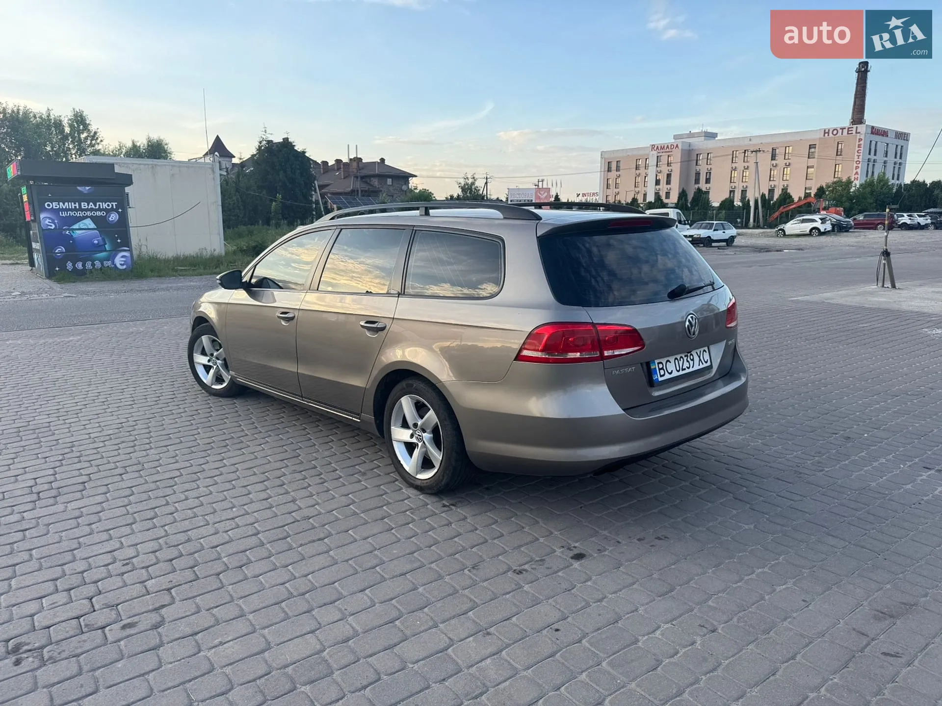 2011 Volkswagen Passat - мініатюра 5