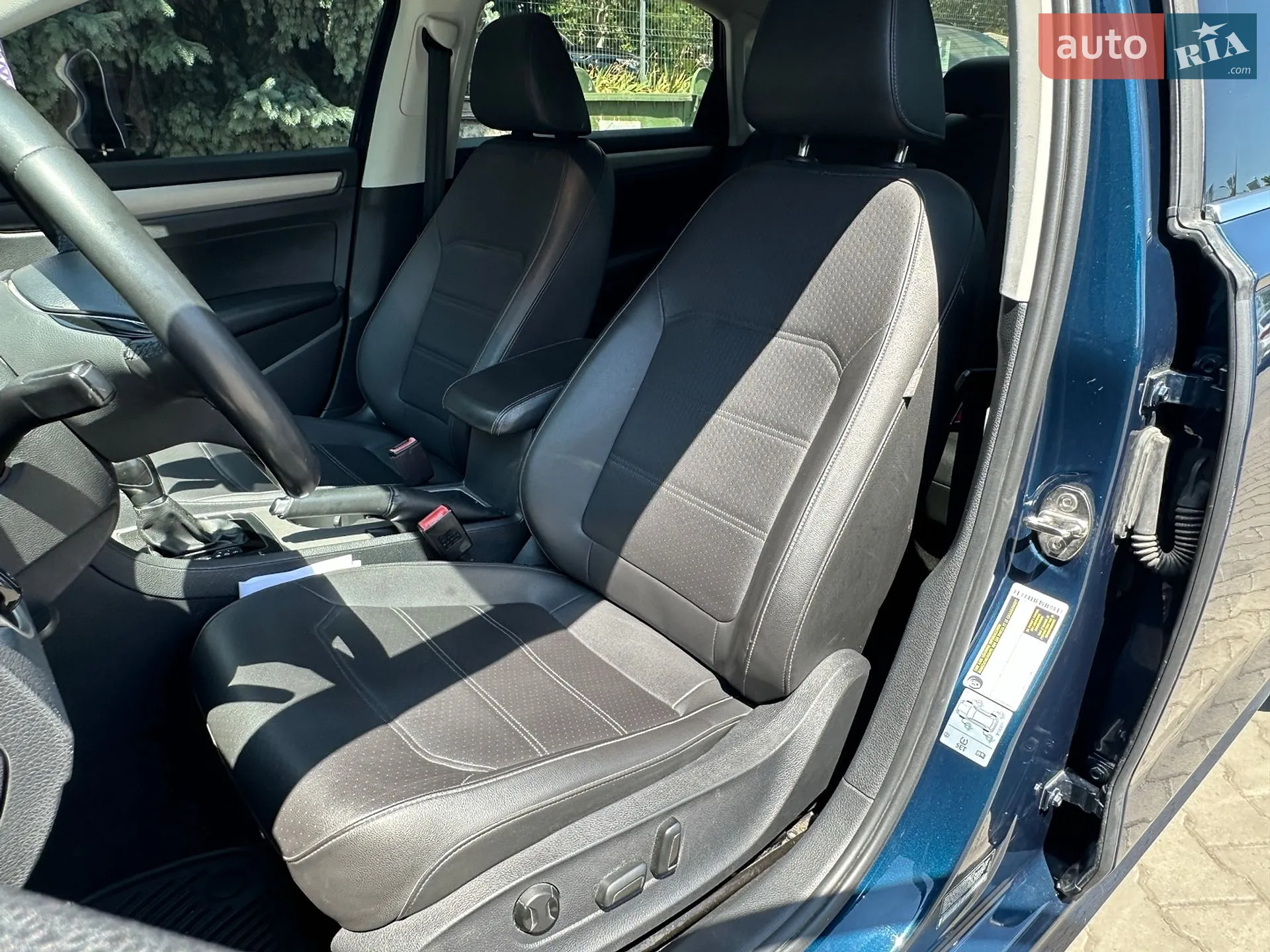 2020 Volkswagen Passat - мініатюра 11