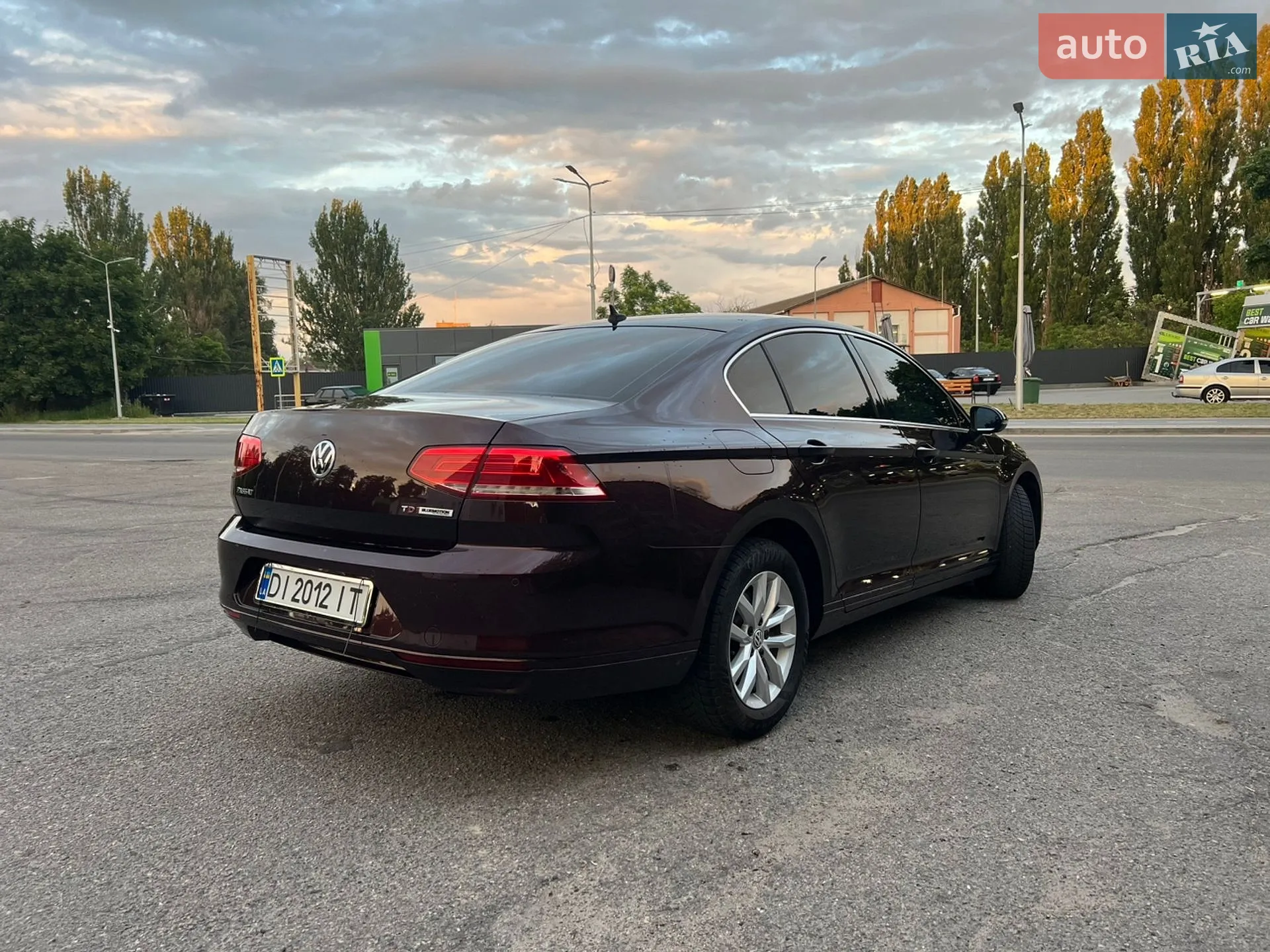 2016 Volkswagen Passat - мініатюра 5