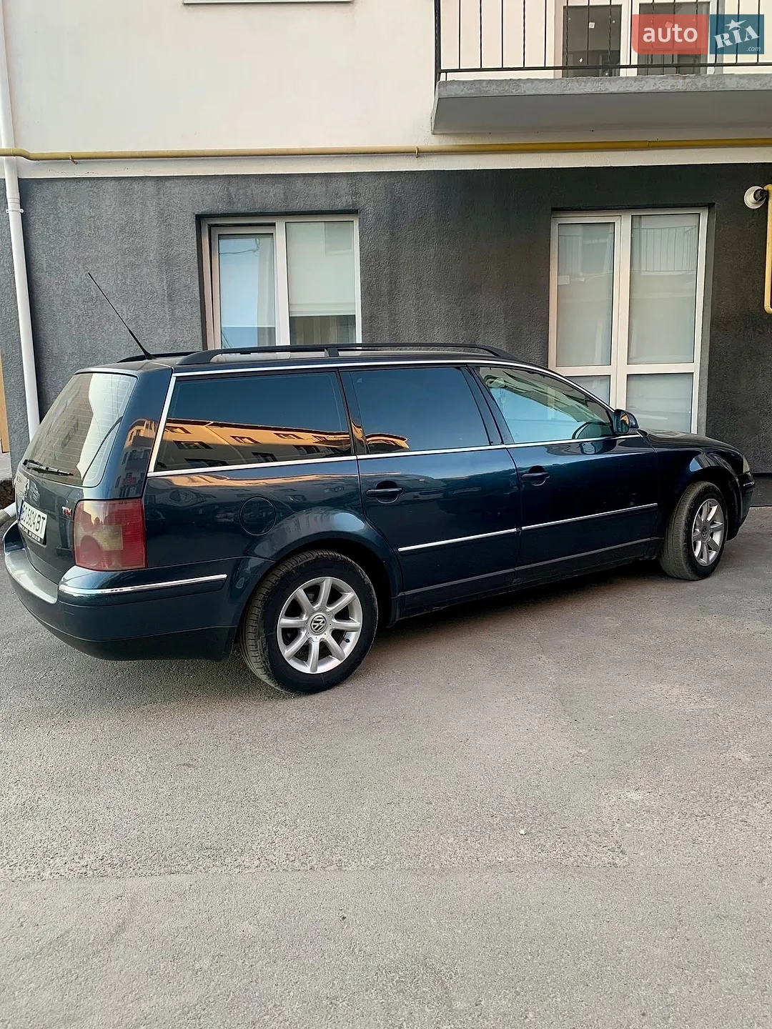 Volkswagen Passat 2003 VIN WVWZZZ3BZ4E183904 фото оголошення 2 з 21
