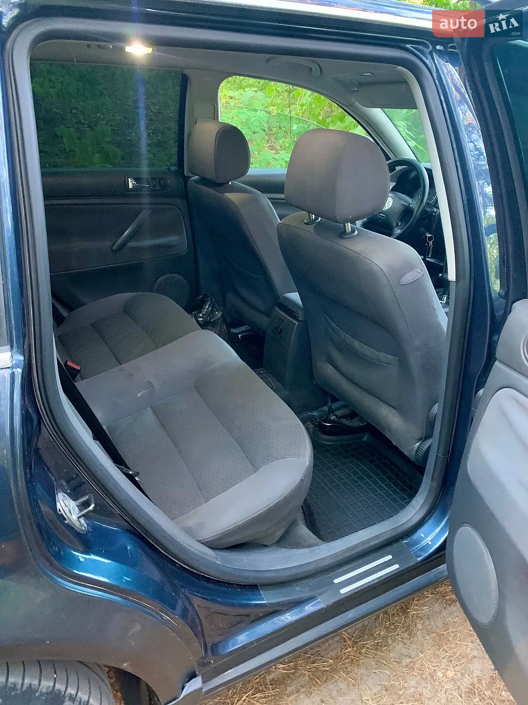 Volkswagen Passat 2003 VIN WVWZZZ3BZ4E183904 фото оголошення 12 з 21