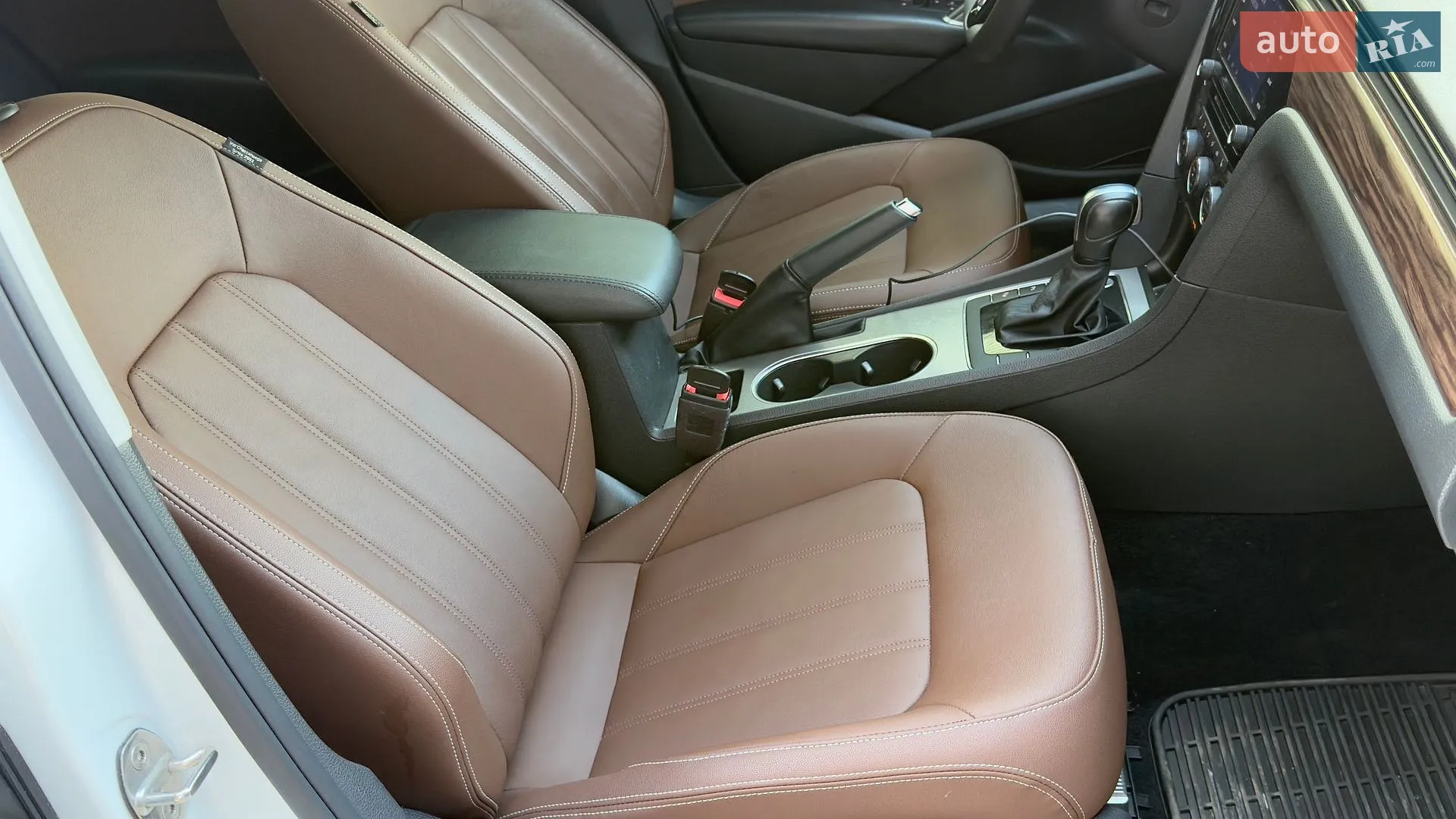 2021 Volkswagen Passat - мініатюра 16