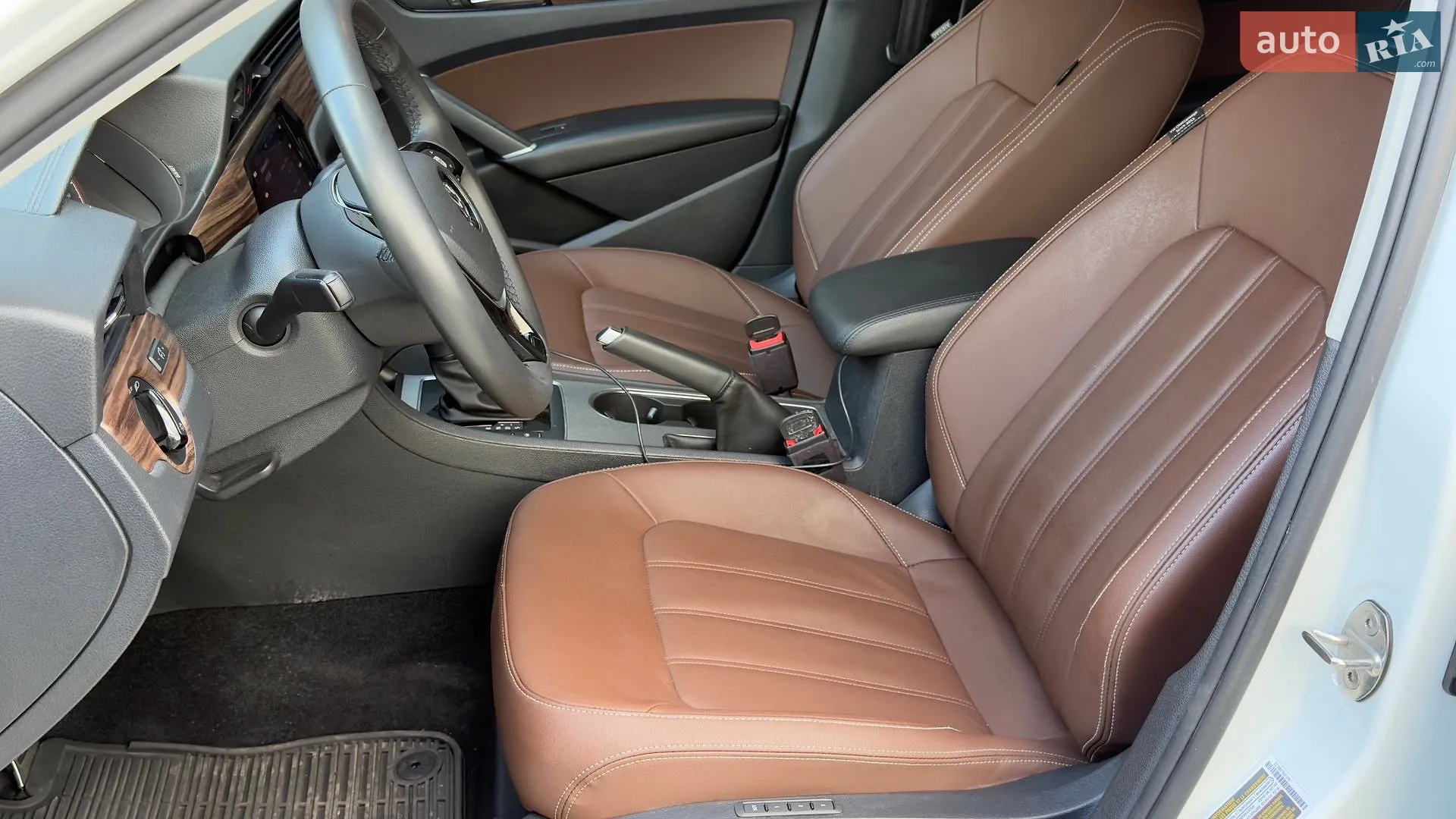 2021 Volkswagen Passat - мініатюра 24