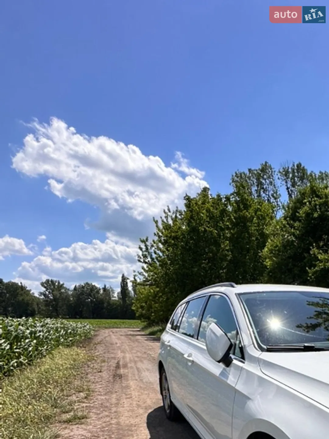Volkswagen Passat 2019 VIN WVWZZZ3CZKE202281 фото оголошення 4 з 13