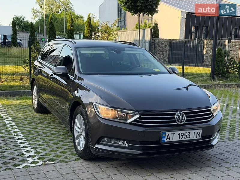 Volkswagen Passat 2017 VIN WVWZZZ3CZJE117175 фото оголошення 5 з 116