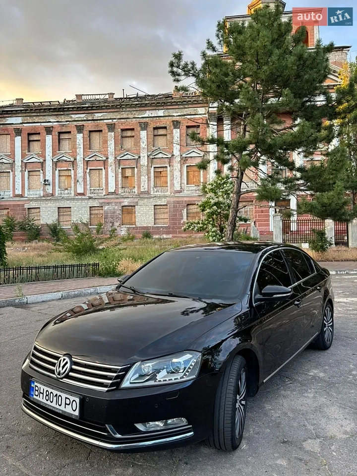 2012 Volkswagen Passat - мініатюра 15