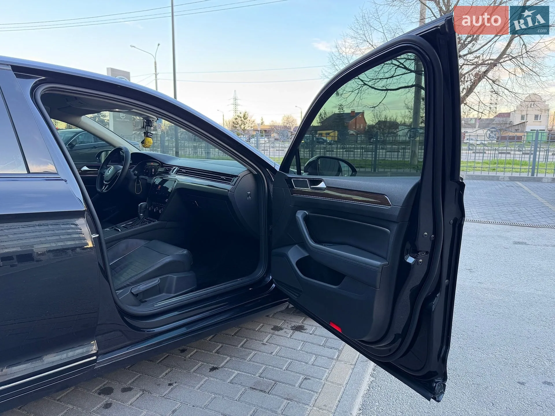 2015 Volkswagen Passat - мініатюра 13