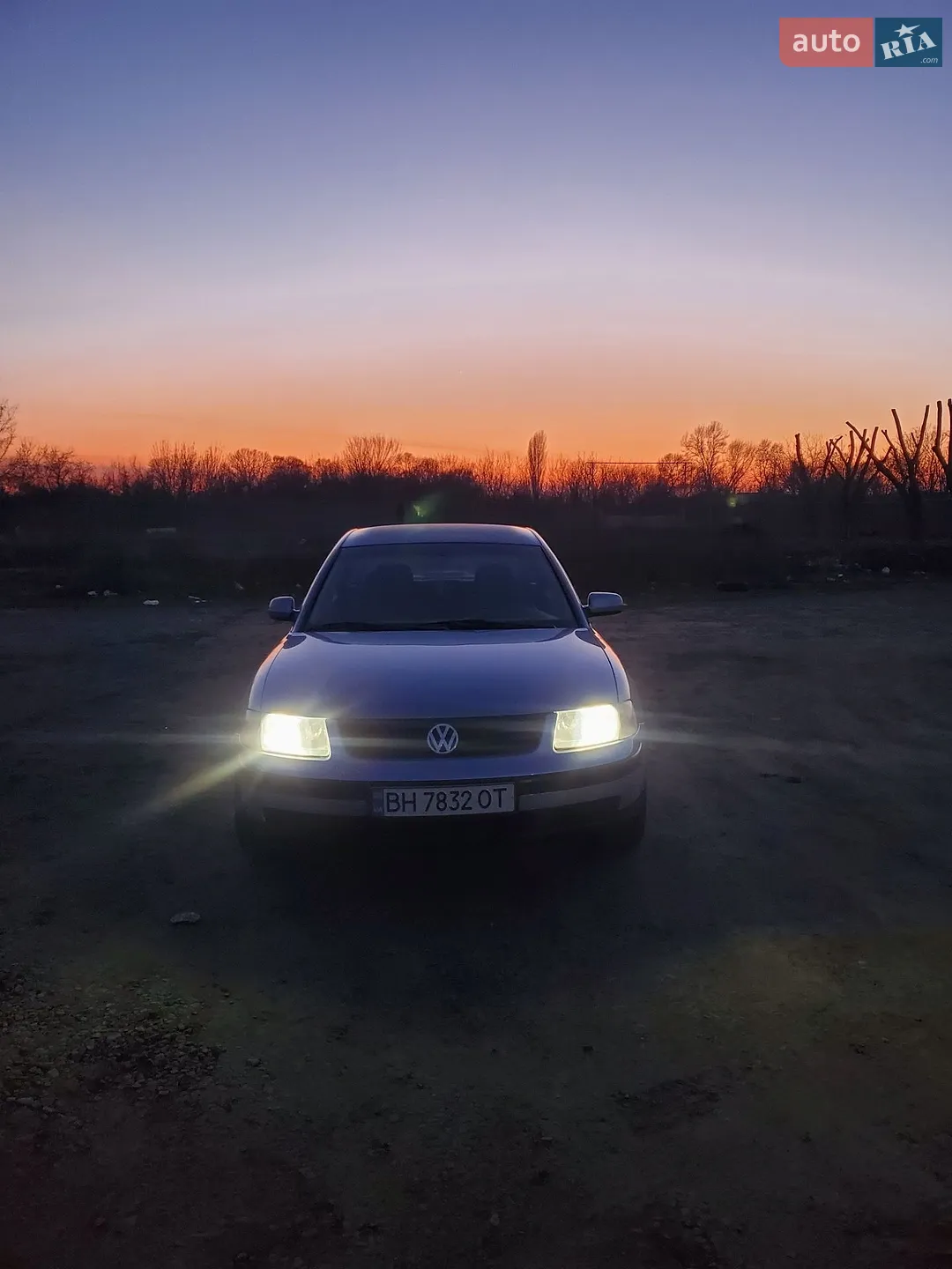 Volkswagen Passat 2000 VIN WVWZZZ3BZYP432859 фото оголошення 4 з 5
