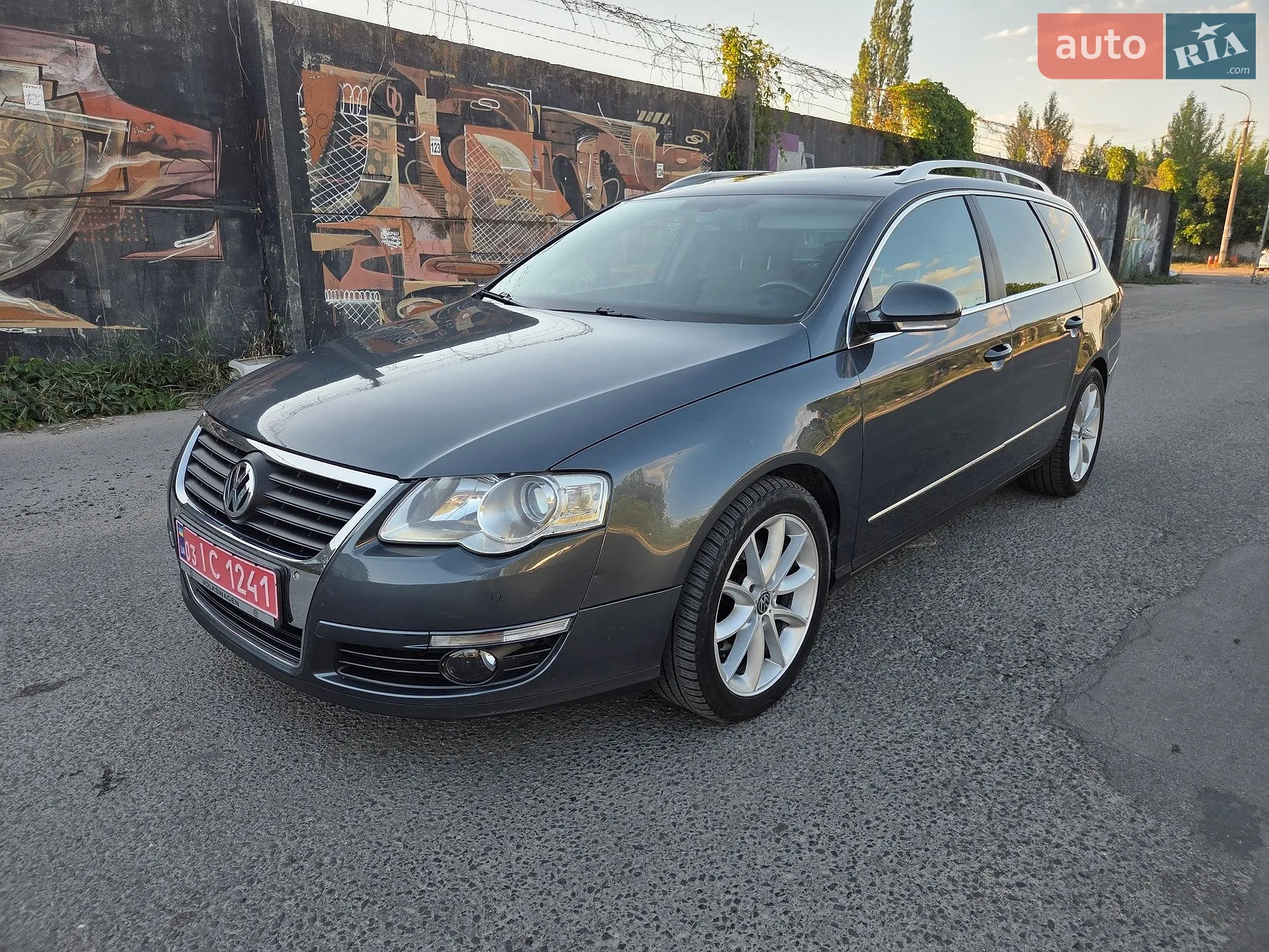 2010 Volkswagen Passat - фото 1