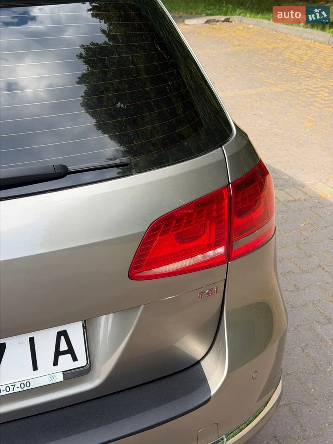 2011 Volkswagen Passat - мініатюра 111