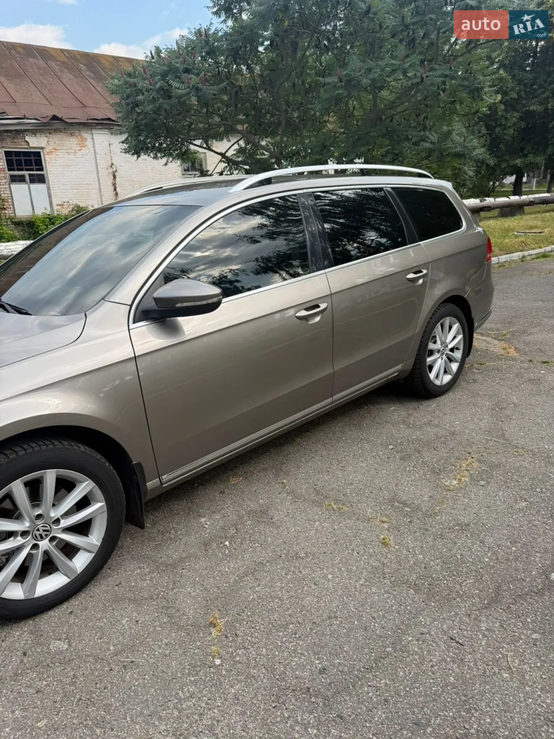 2011 Volkswagen Passat - мініатюра 41