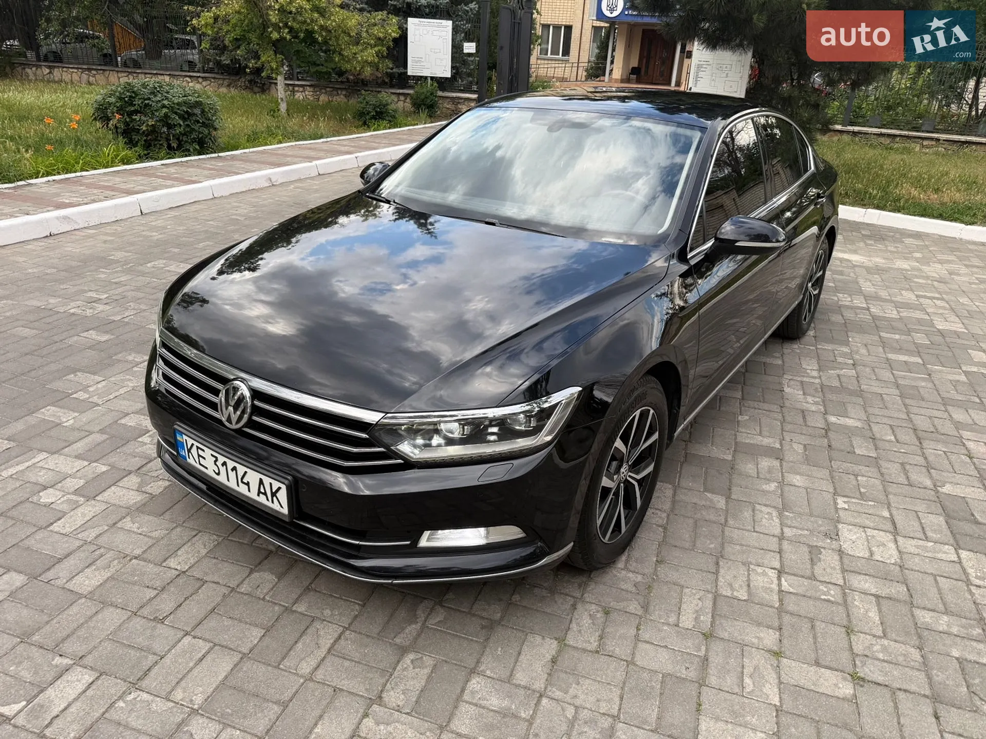 2017 Volkswagen Passat - мініатюра 8