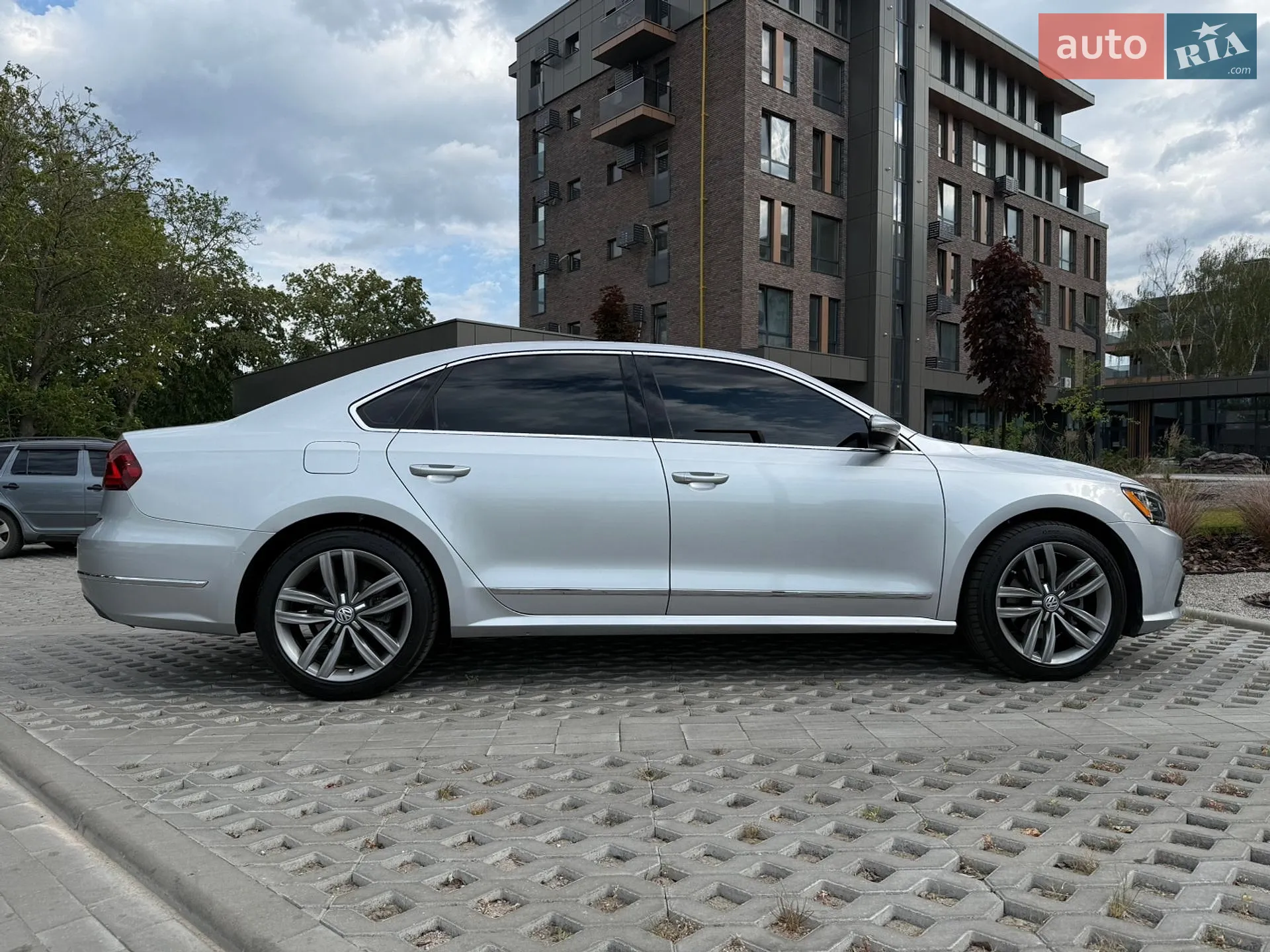2016 Volkswagen Passat - мініатюра 5