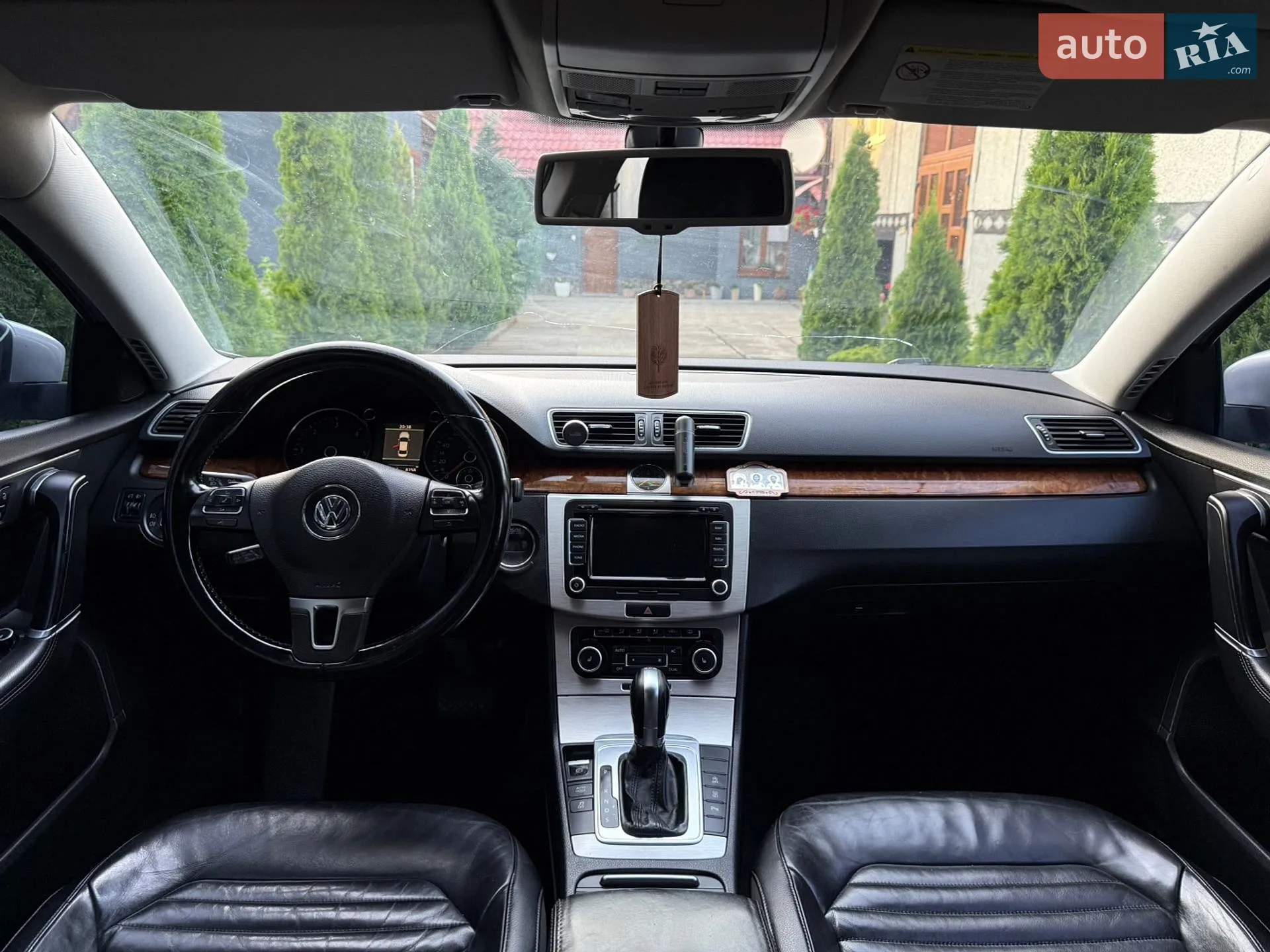 2010 Volkswagen Passat - мініатюра 12