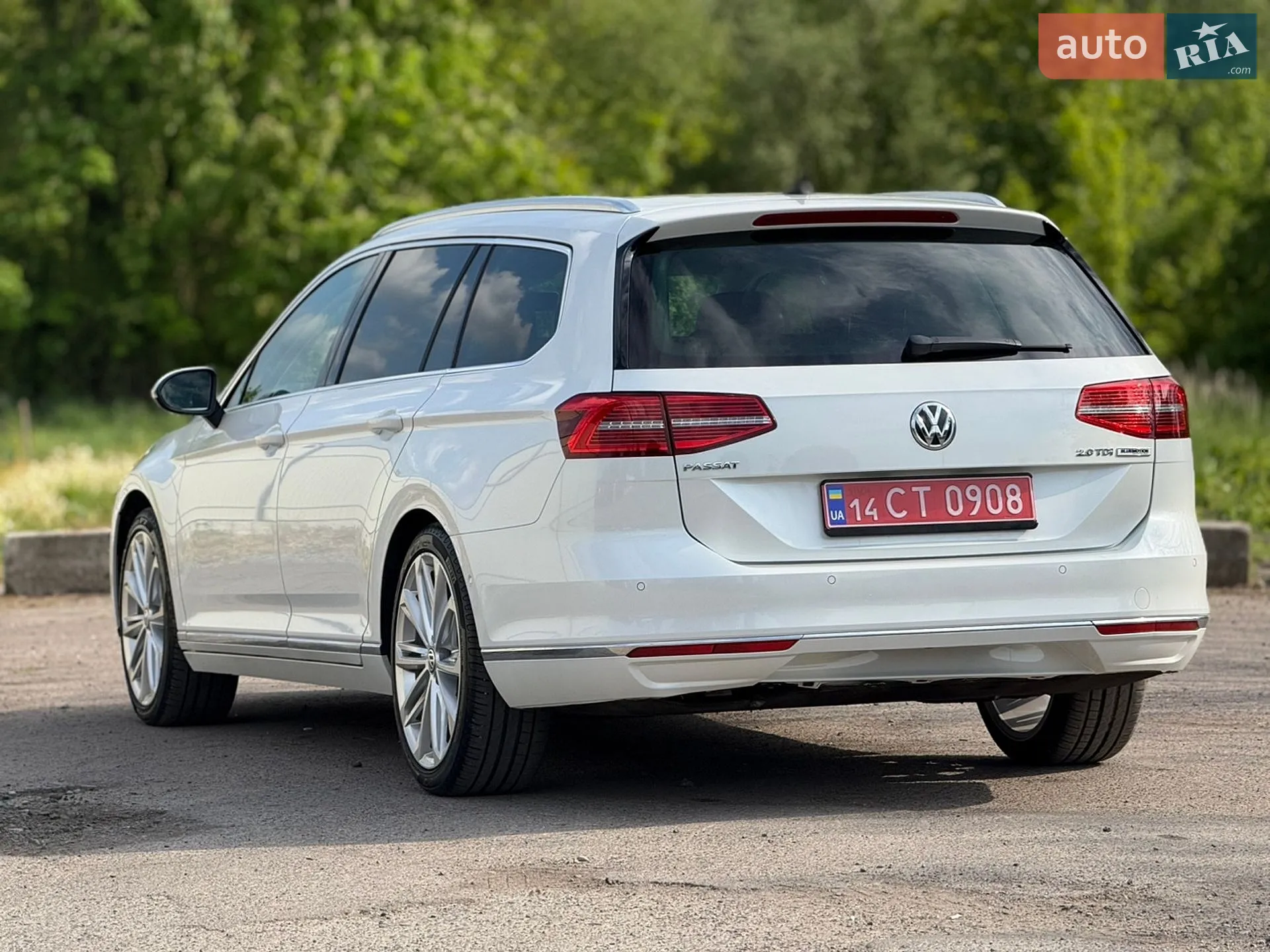 2015 Volkswagen Passat - мініатюра 13