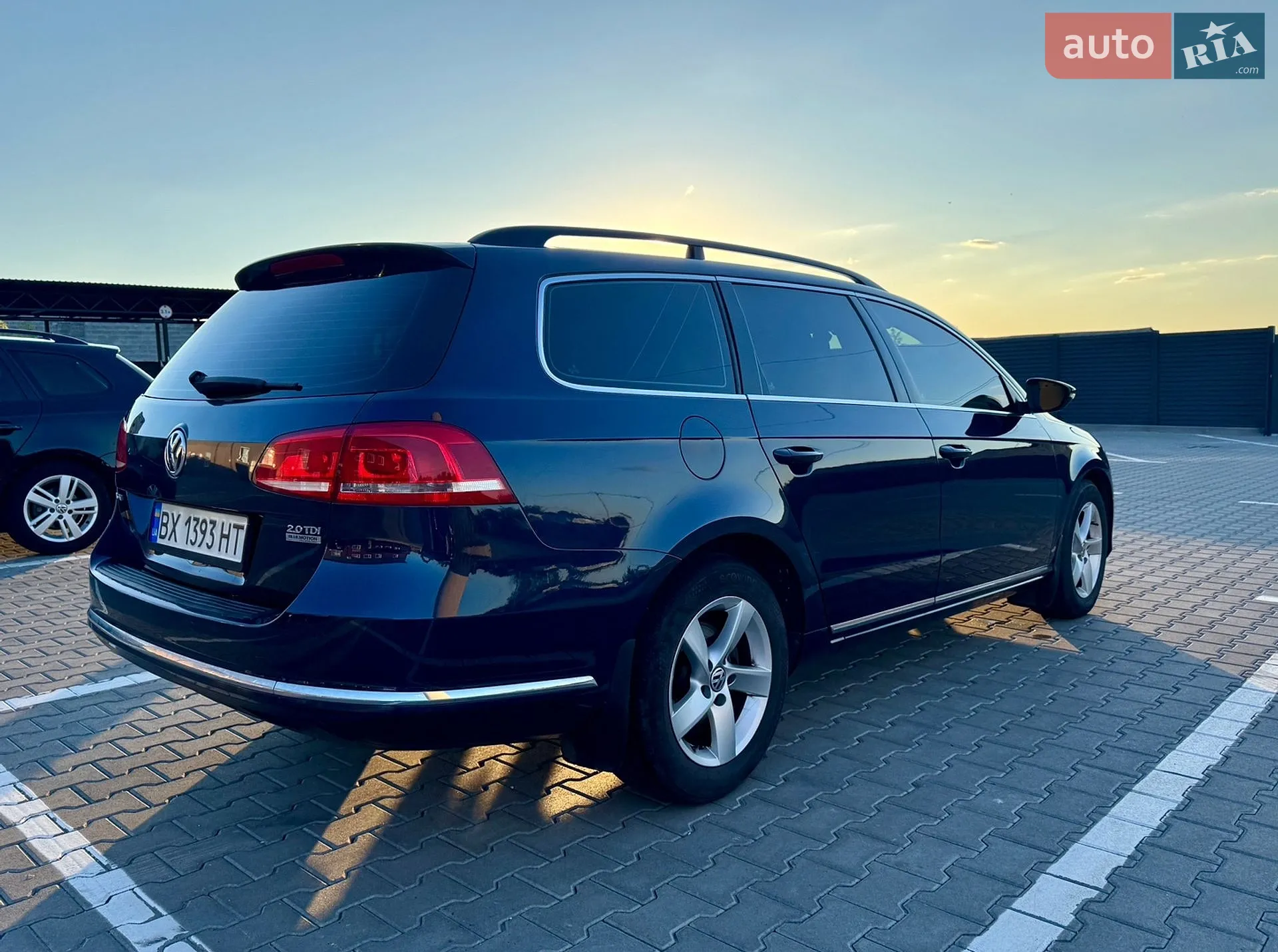 2011 Volkswagen Passat - фото 1
