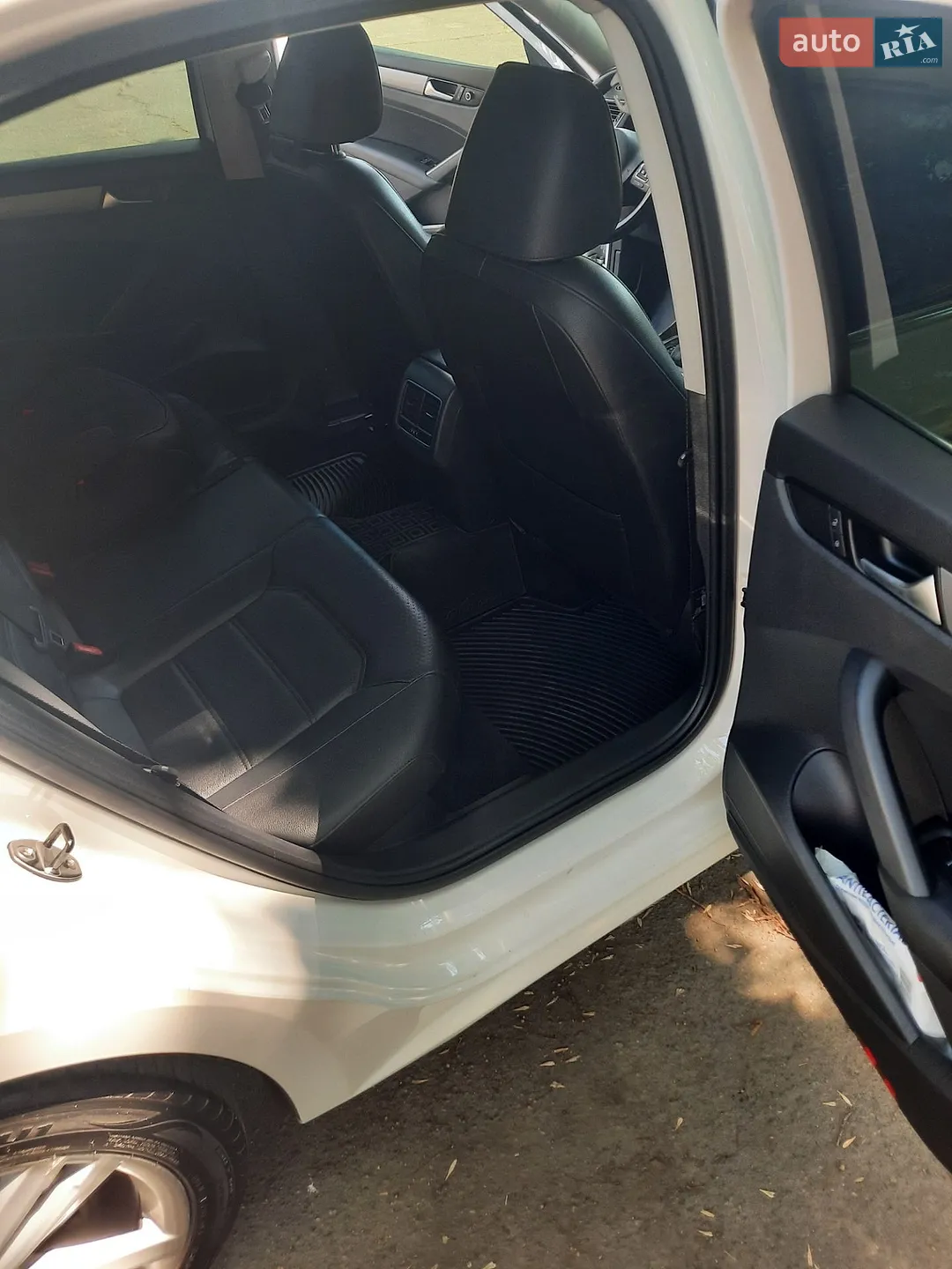2014 Volkswagen Passat - мініатюра 46