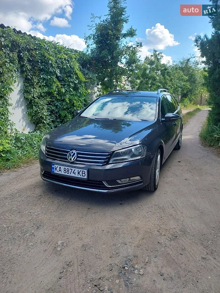2012 Volkswagen Passat - мініатюра 16
