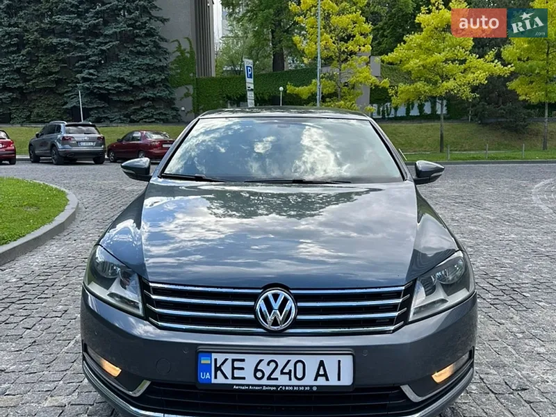 Volkswagen Passat 2012 VIN WVWZZZ3CZCE186920 фото оголошення 16 з 53