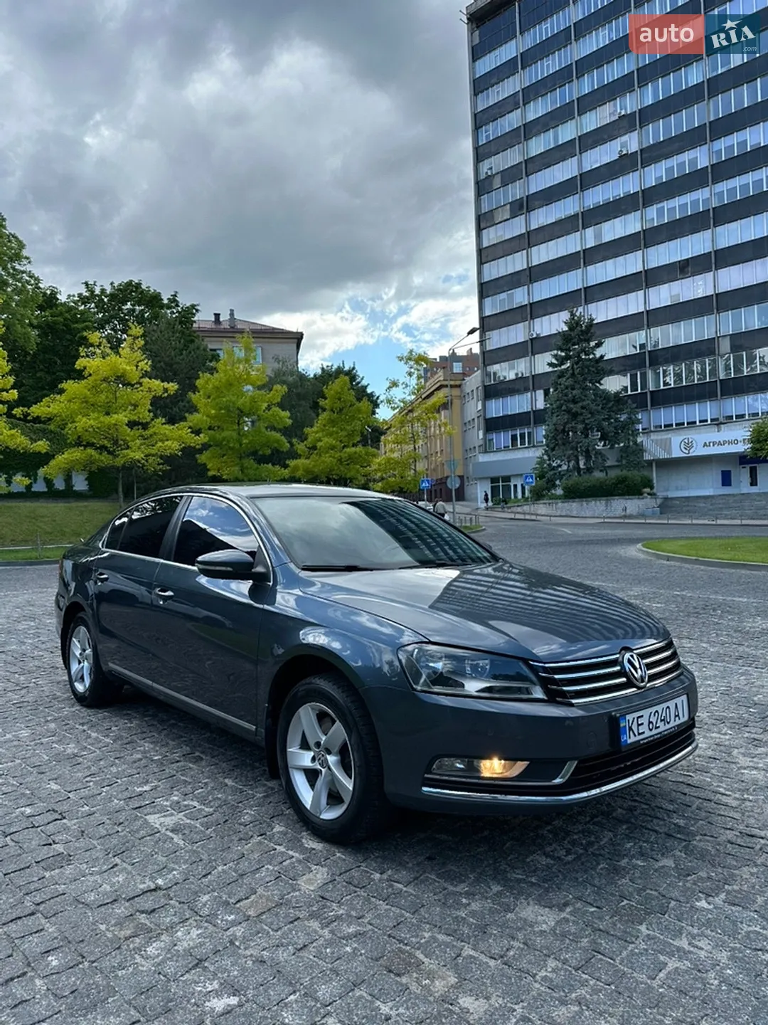 2011 Volkswagen Passat - мініатюра 4
