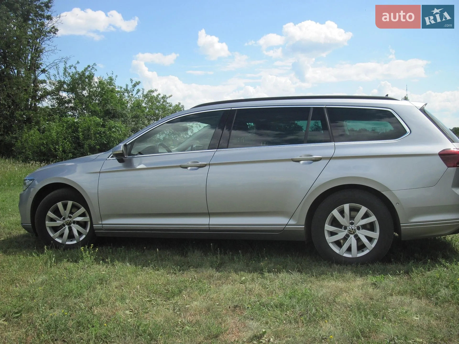 2022 Volkswagen Passat - мініатюра 2