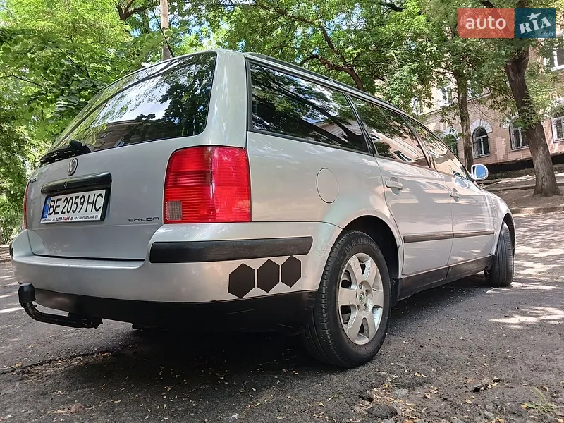 Volkswagen Passat 2000 VIN WVWZZZ3BZYE285746 фото оголошення 4 з 50