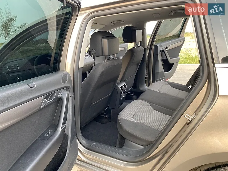 Volkswagen Passat 2012 VIN WVWZZZ3CZCE144687 фото оголошення 17 з 48
