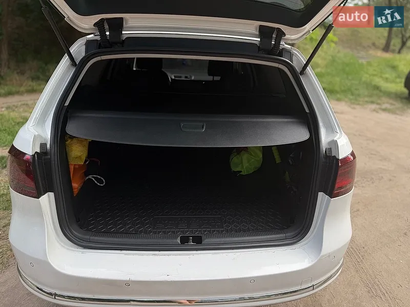 Volkswagen Passat 2011 VIN WVWZZZ3CZCE091986 фото оголошення 8 з 50