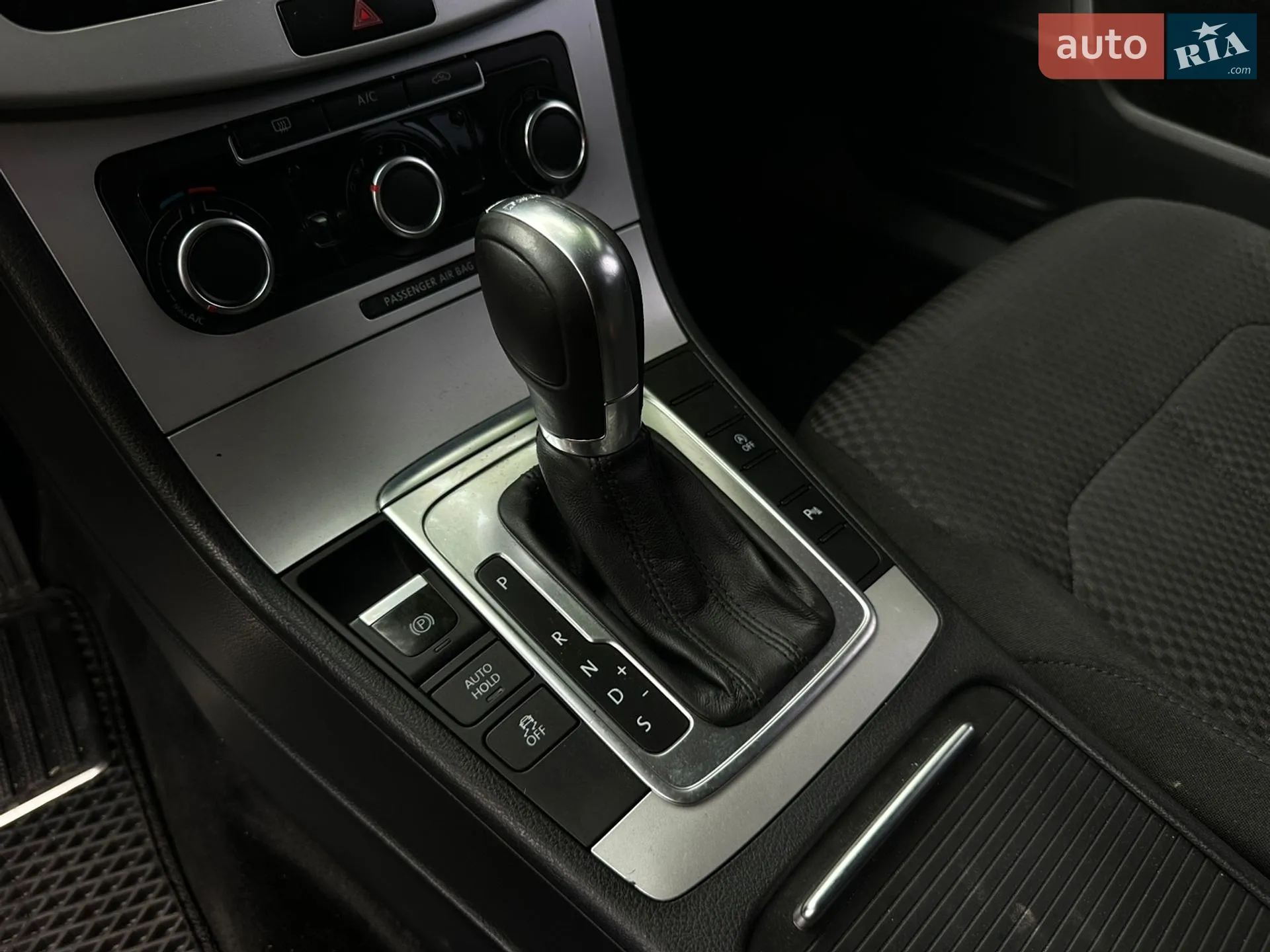 2013 Volkswagen Passat - мініатюра 20