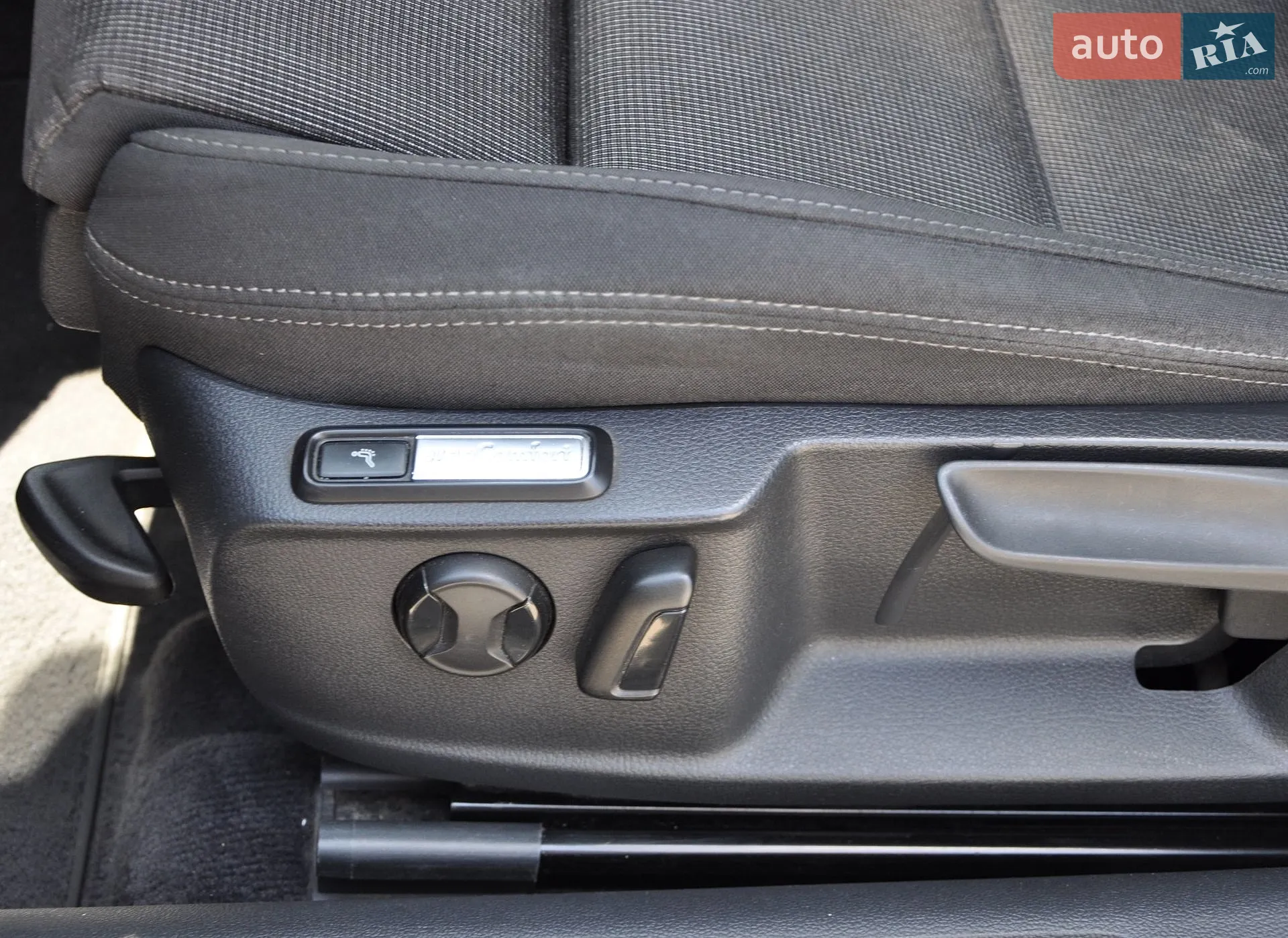 2016 Volkswagen Passat - мініатюра 26