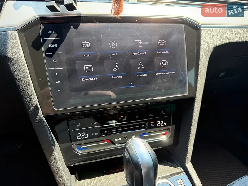 Volkswagen Passat 2021 VIN WVWZZZ3CZME136921 фото оголошення 5 з 59