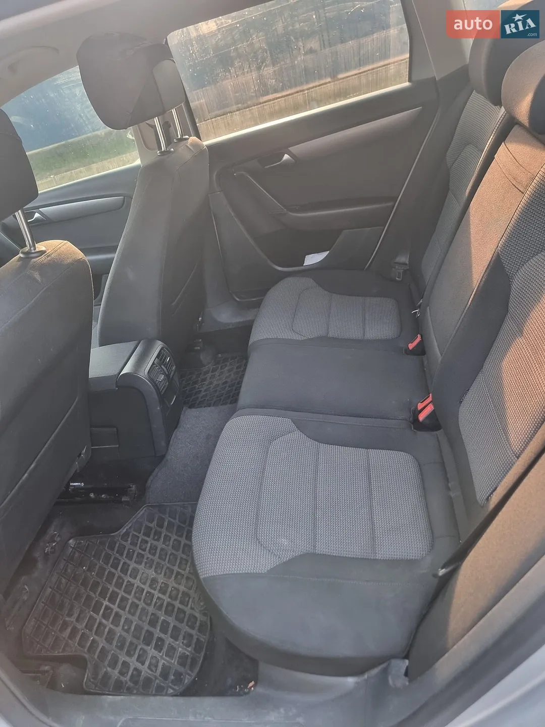 2011 Volkswagen Passat - мініатюра 6