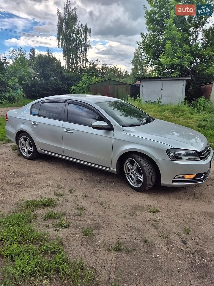 2010 Volkswagen Passat - мініатюра 70