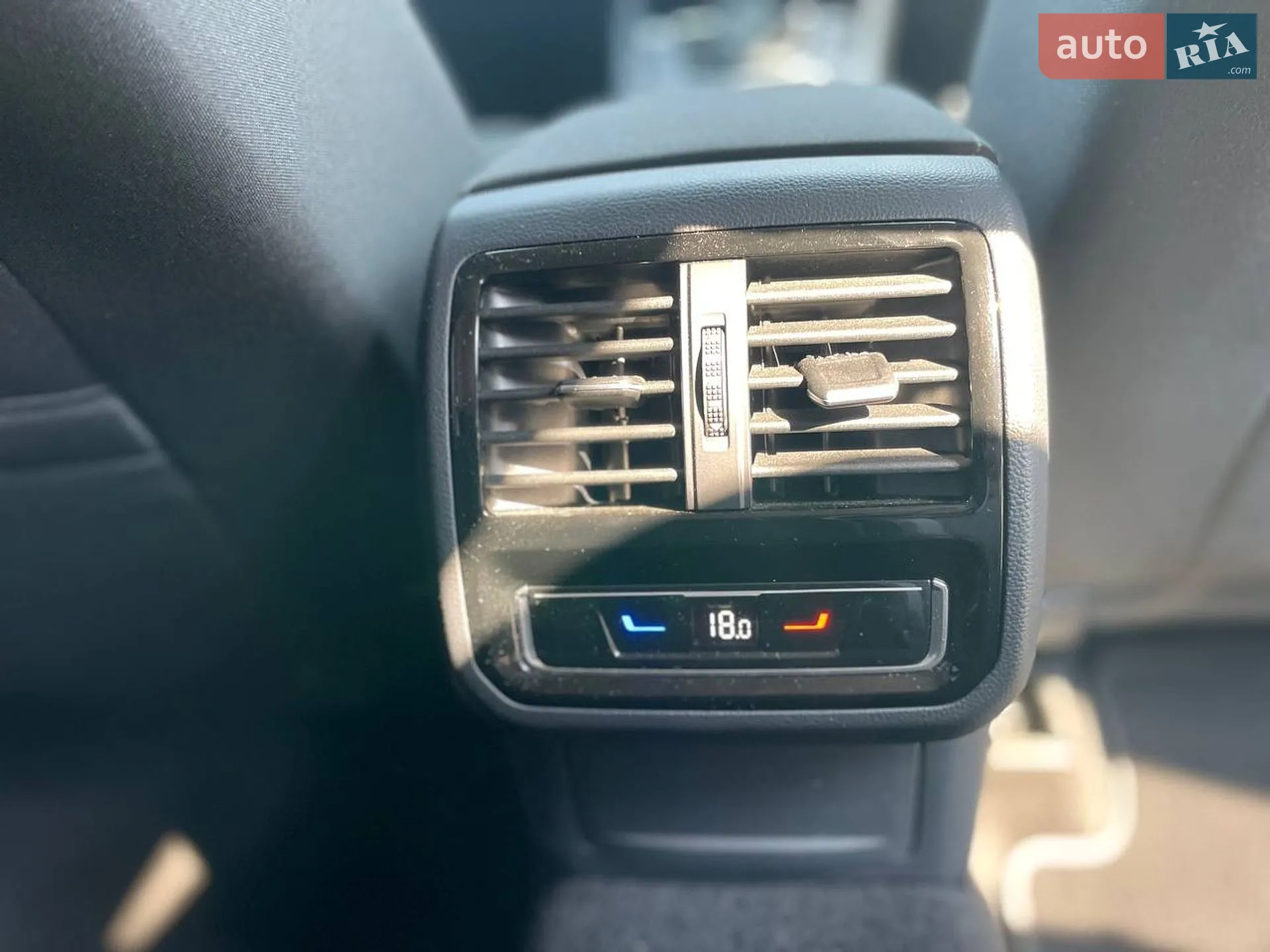 2021 Volkswagen Passat - мініатюра 20